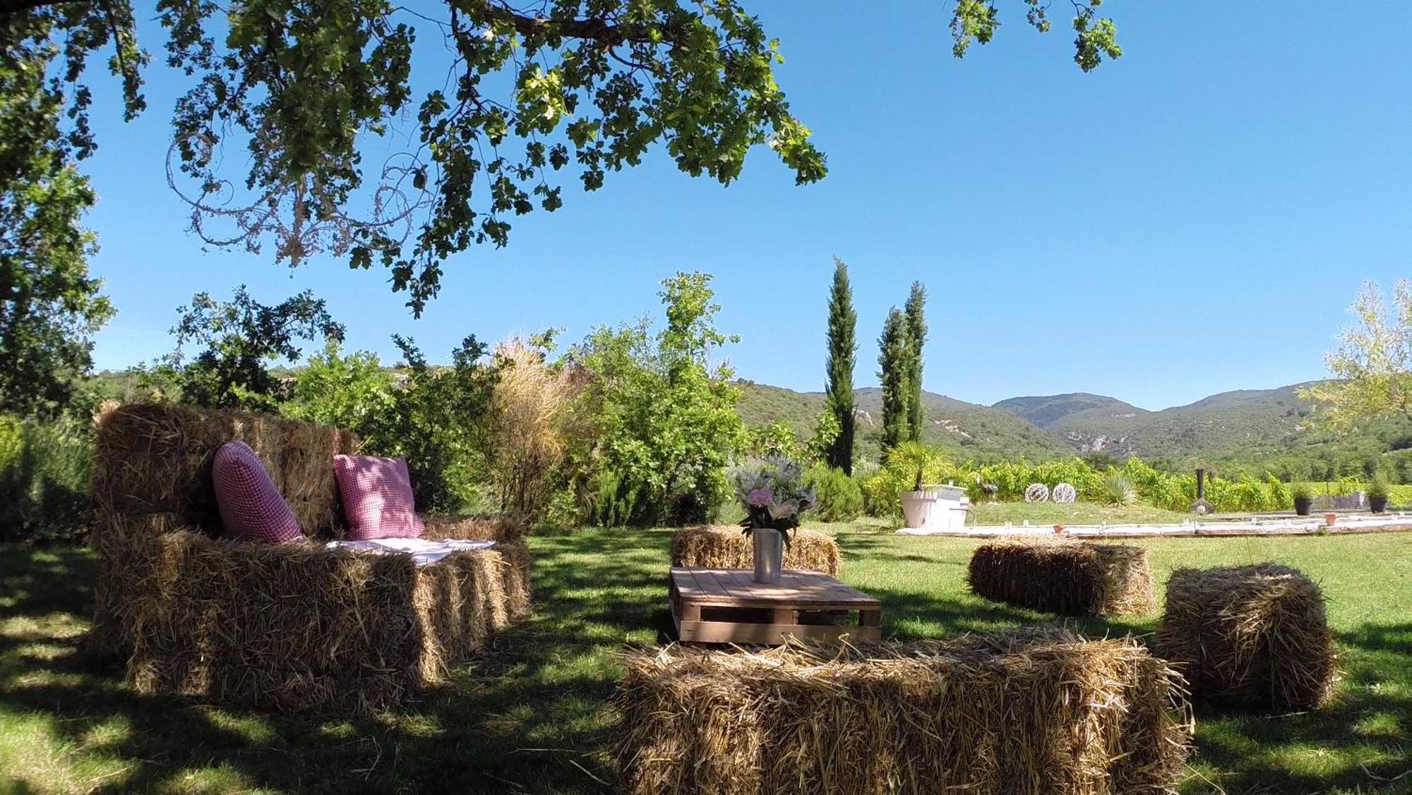 La Fontaine Des Noyers Villa Saint-Saturnin-d'Apt Bagian luar foto